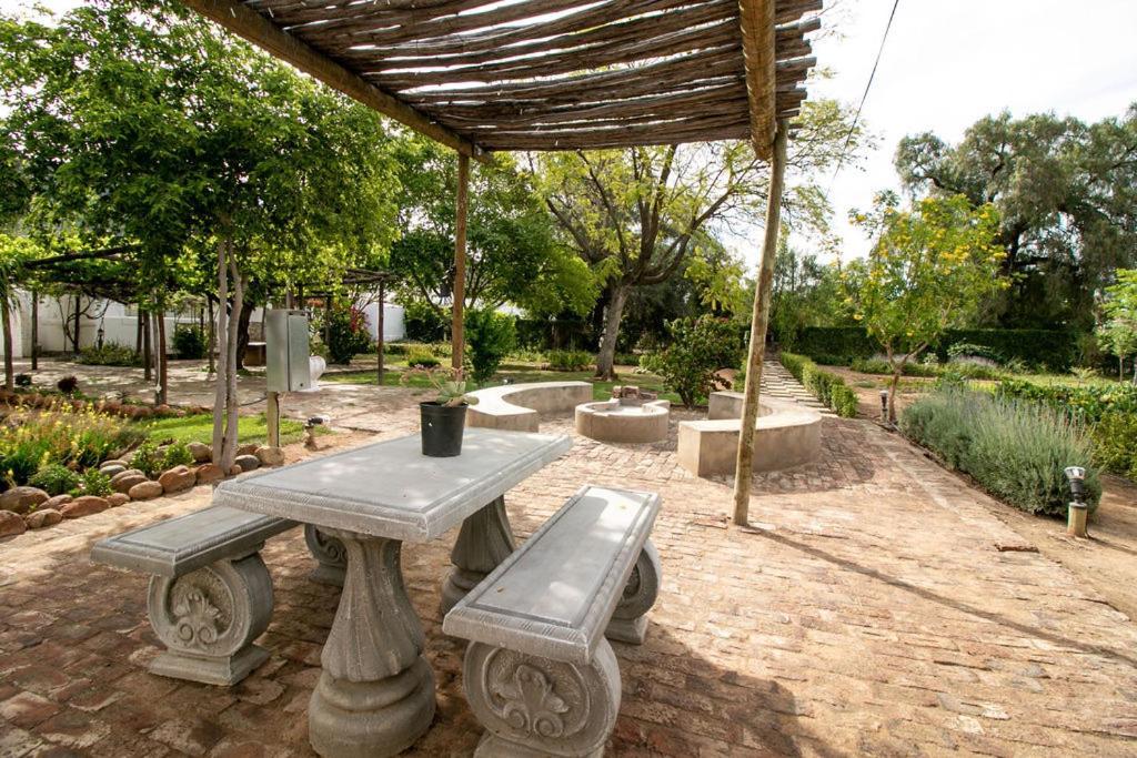 The Townhouse Villa Graaff Reinet Bagian luar foto
