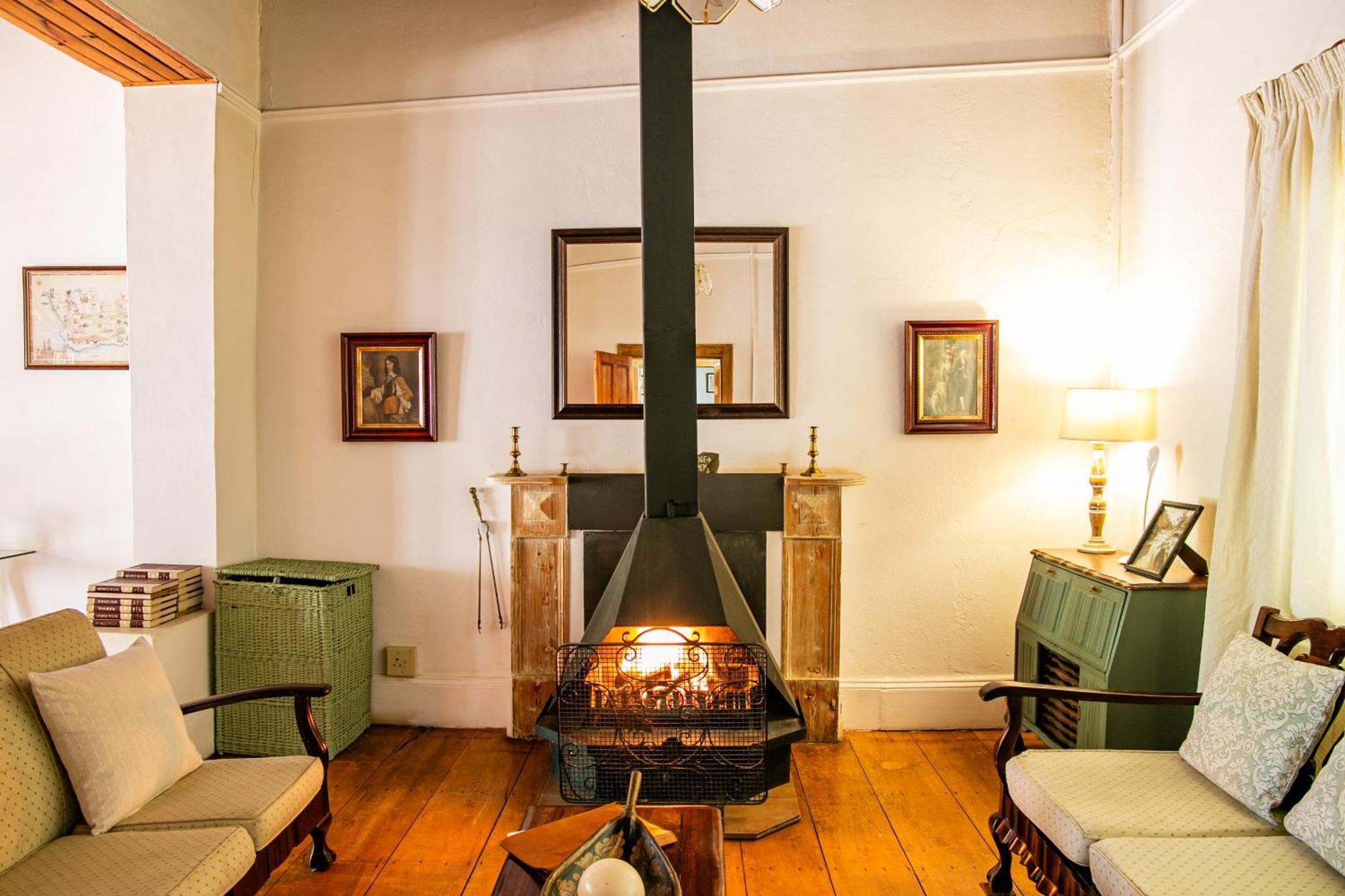 The Townhouse Villa Graaff Reinet Bagian luar foto